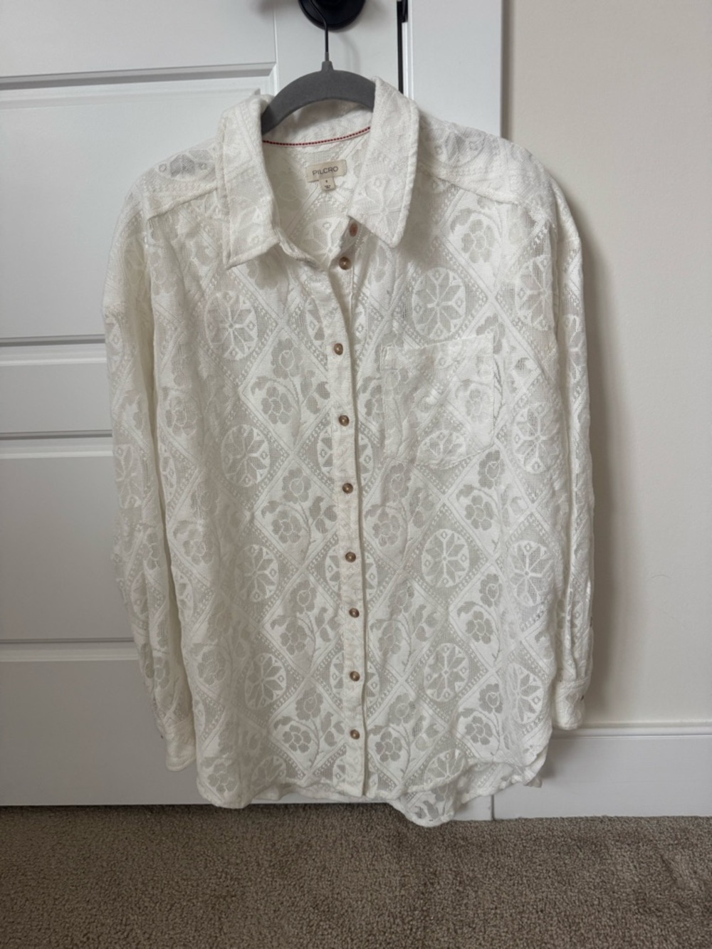 Pilcro Anthropologie White Embroidered Textured Button Down Shirt Size S